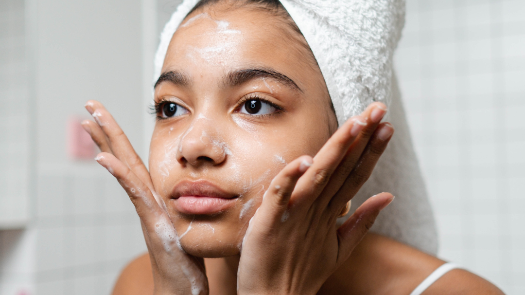 Routine pour un démaquillage zéro déchet