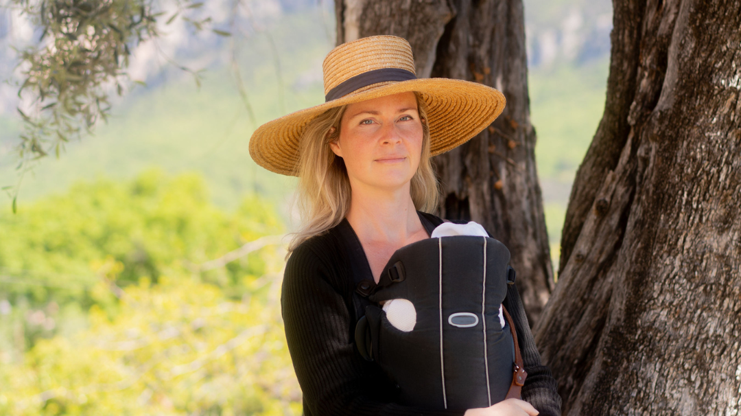 Mylène, cultivatrice de fleurs d'oranger