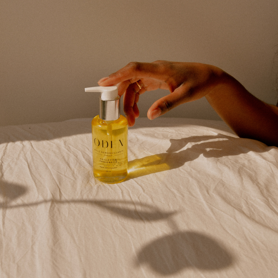 Prendre soin de sa peau grasse : l'huile nettoyante oden !